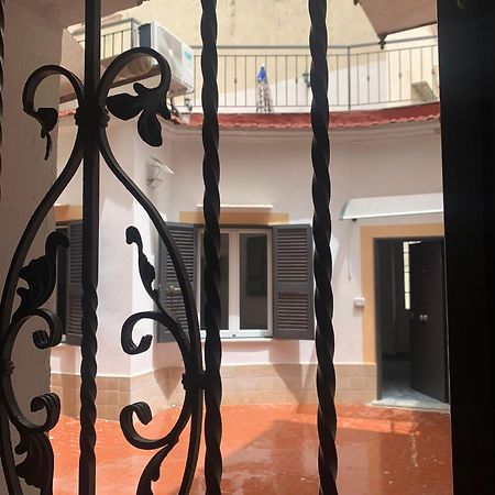 Villa Casa Ilaria à Naples Extérieur photo